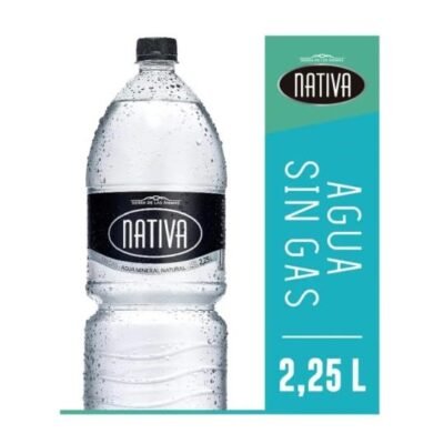 Agua nativa SIN GAS 2.25lts descartable